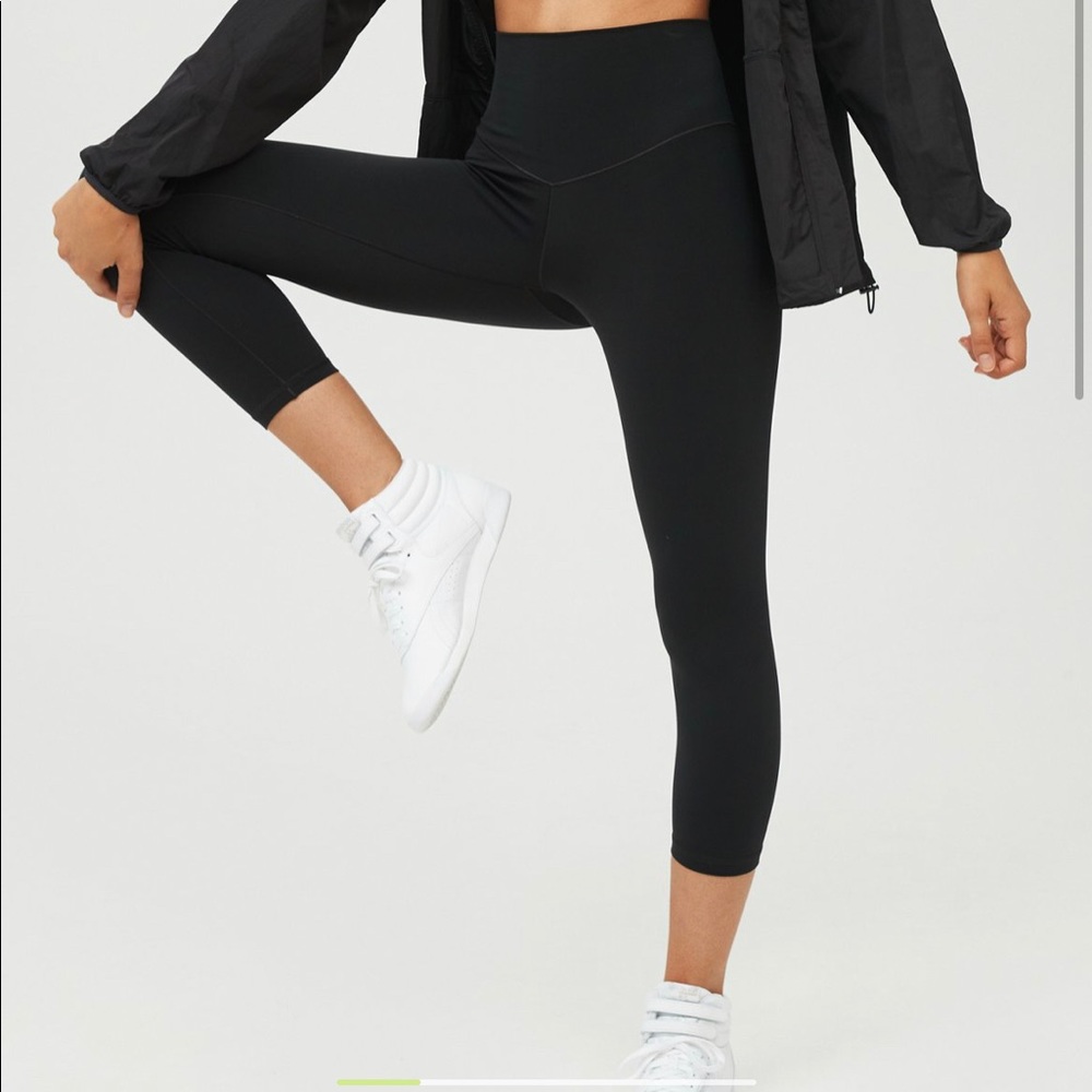 OFFLINE by Aerie Real Me High Waisted Cropped Leggings